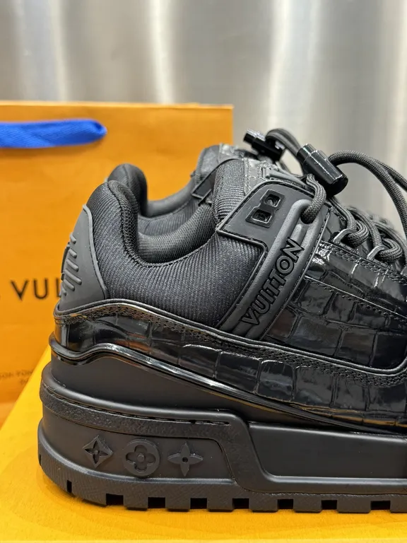 Louis Vuitton Shoe 